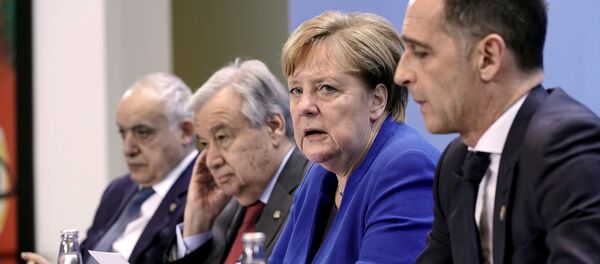 مبعوث الأمم المتحدة إلى ليبيا غسان سلامة والأمين العام للأمم المتحدة أنطونيو غوتيريش والمستشارة الألمانية أنغيلا ميركل ووزير الخارجية الألماني هايكو ماس يحضرون مؤتمرا صحفيا بعد مؤتمر برلين بشأن ليبيا في ألمانيا - سبوتنيك عربي