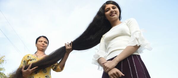 نيلانشي باتل صاحبة أطول شعر في العالم - سبوتنيك عربي