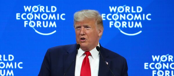 الرئيس الأمريكي دونالد ترامب في منتدى دافوس بسويسرا، 21 يناير/ كانون الثاني 2020 - سبوتنيك عربي