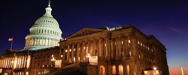 محاكمة الرئيس الأمريكي دونالد ترامب - مجلس الشيوخ، عزل ترامب، كابيتول، واشنطن، 21 يناير 2020 محاكمة الرئيس الأمريكي دونالد ترامب - مجلس الشيوخ، عزل ترامب، كابيتول، واشنطن، 21 يناير 2020 - سبوتنيك عربي