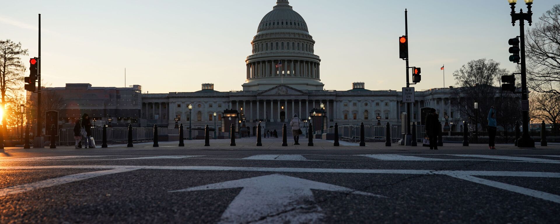 محاكمة الرئيس الأمريكي دونالد ترامب - مجلس الشيوخ، عزل ترامب، كابيتول، واشنطن، 21 يناير 2020 - سبوتنيك عربي, 1920, 08.10.2021