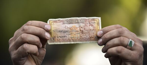 حملة ليرتنا عزنا - سبوتنيك عربي