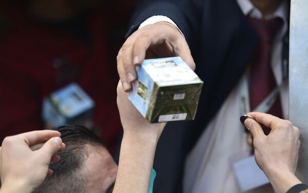 حملة ليرتنا عزنا - سبوتنيك عربي