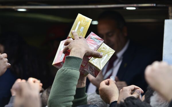 حملة ليرتنا عزنا - سبوتنيك عربي