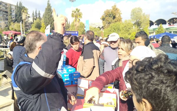 حملة ليرتنا عزنا - سبوتنيك عربي