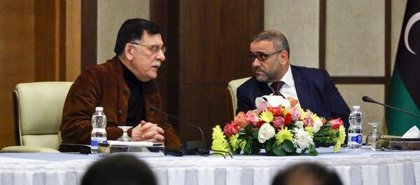 رئيس المجلس الرئاسي لحكومة الوفاق الوطني فائز السراج مع رئيس المجلس الأعلى للدولة الليبي خالد المشري رئيس المجلس الرئاسي لحكومة الوفاق الوطني فائز السراج مع رئيس المجلس الأعلى للدولة الليبي خالد المشري - سبوتنيك عربي