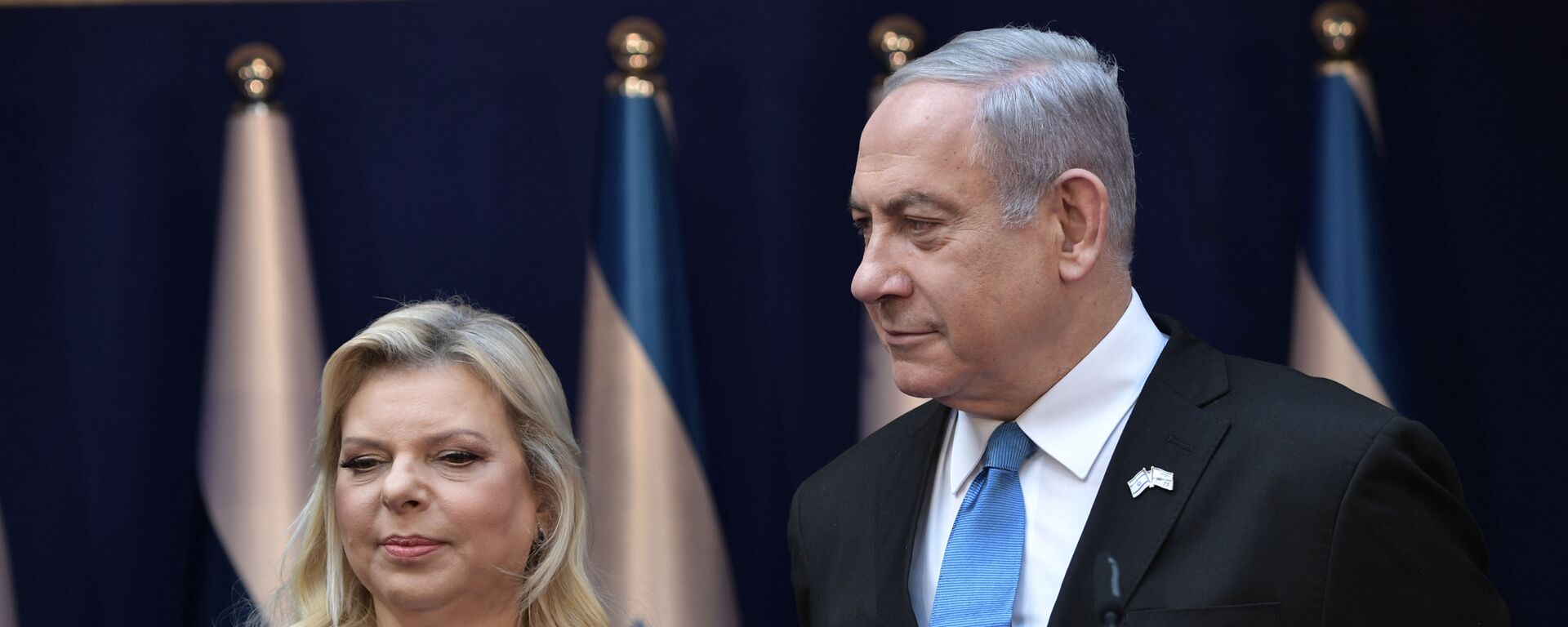 رئيس الوزراء الإسرائيلي بنيامين نتنياهو وزوجته سارة - سبوتنيك عربي, 1920, 03.03.2023