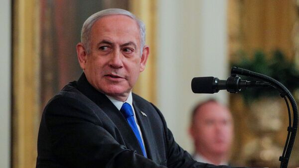 الرئيس الأمريكي ترامب ورئيس الوزراء الإسرائيلي نتنياهو يناقشان خطة السلام في الشرق الأوسط في البيت الأبيض في واشنطن - سبوتنيك عربي