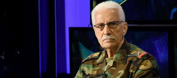 اللواء محمد طارق الخضراء القائد العام لجيش التحرير الفلسطيني - سبوتنيك عربي