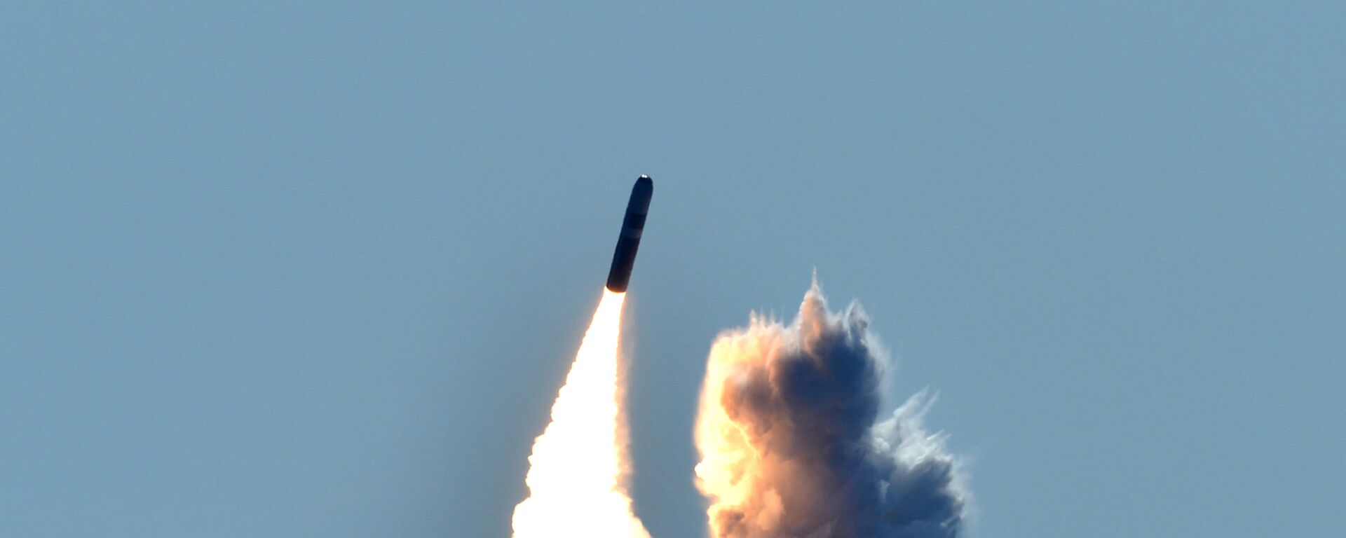 إطلاق صاروخ ترايدنت - سبوتنيك عربي, 1920, 21.02.2024