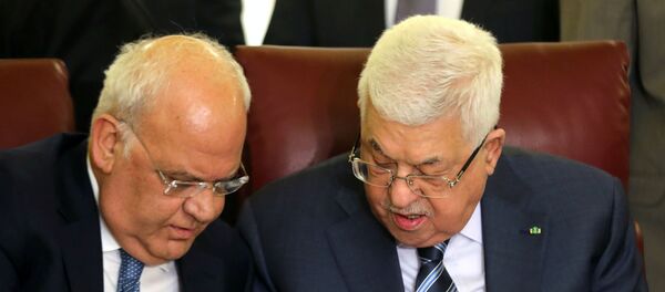 الرئيس الفلسطيني محمود عباس يحضر اجتماعًا طارئًا مع وزراء خارجية جامعة الدول العربية بعد أن أعلن الرئيس الأمريكي دونالد ترامب خطته للسلام في الشرق الأوسط الرئيس الفلسطيني محمود عباس يحضر اجتماعًا طارئًا مع وزراء خارجية جامعة الدول العربية بعد أن أعلن الرئيس الأمريكي دونالد ترامب خطته للسلام في الشرق الأوسط - سبوتنيك عربي