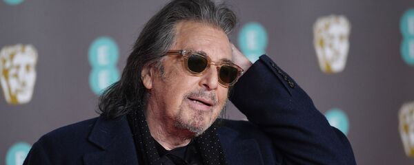 الممثل الأمريكي، آل باتشينو، في حفل جوائز بافتا للسينما والتلفزيون، قاعة رويال ألبرت، لندن، 2 فبراير/ شباط 2020 - سبوتنيك عربي