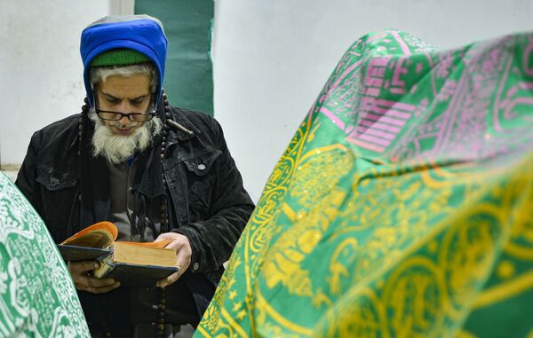 مقام الأربعين... هنا ارتكب قابيل أول جريمة بشرية فوق جبل قاسيون الدمشقي... فيديو وصور - سبوتنيك عربي