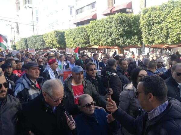 مسيرة شعبية في تونس تنديدا بصفقة القرن... ومطالب بتجريم التطبيع مع إسرائيل - سبوتنيك عربي