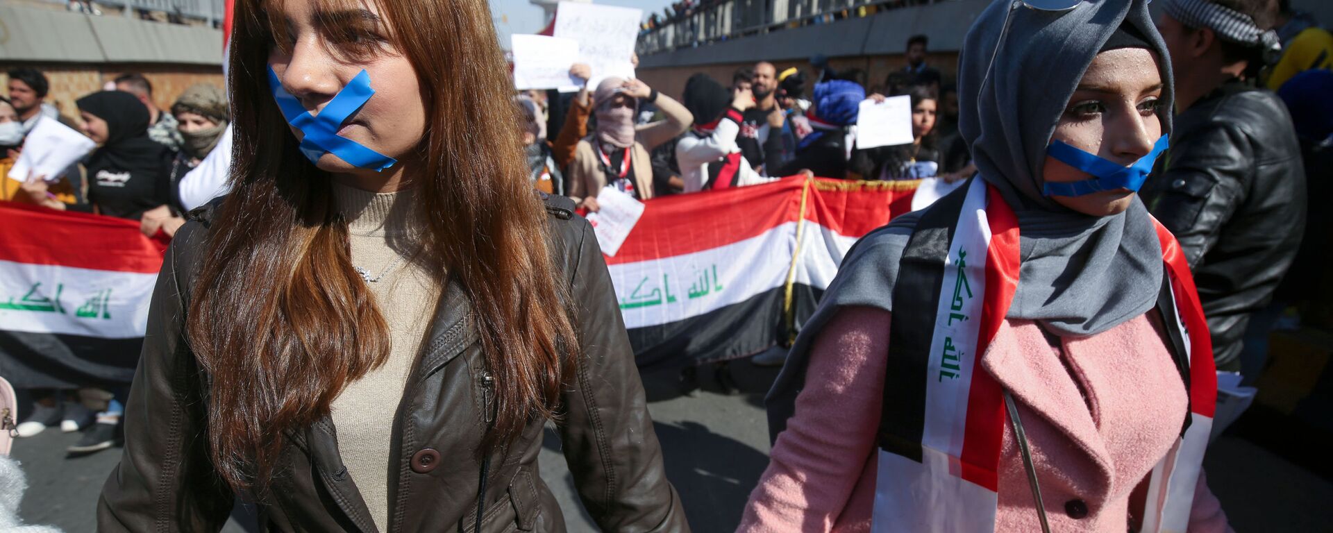 طلاب عراقيون يشاركون في احتجاجات العراق، بغداد 6 فبراير 2020 - سبوتنيك عربي, 1920, 23.11.2021