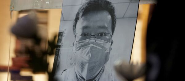 الطبيب الصيني لي وين ليانغ، أول من حذر من احتمالية تفشي فيروس كورونا الجديد - سبوتنيك عربي
