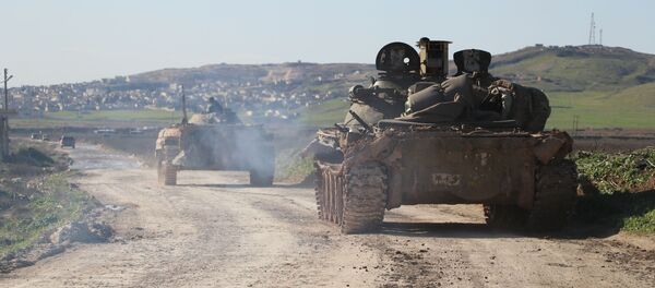 الجيش السوري ينتشر في تلة العيس واتستراد أم فور  - سبوتنيك عربي