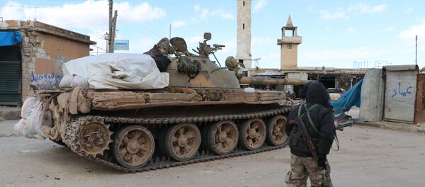 سبوتنيك ترصد استعدادات الجيش السوري لاستكمال سيطرته على الطريق الدولي (M5) - سبوتنيك عربي