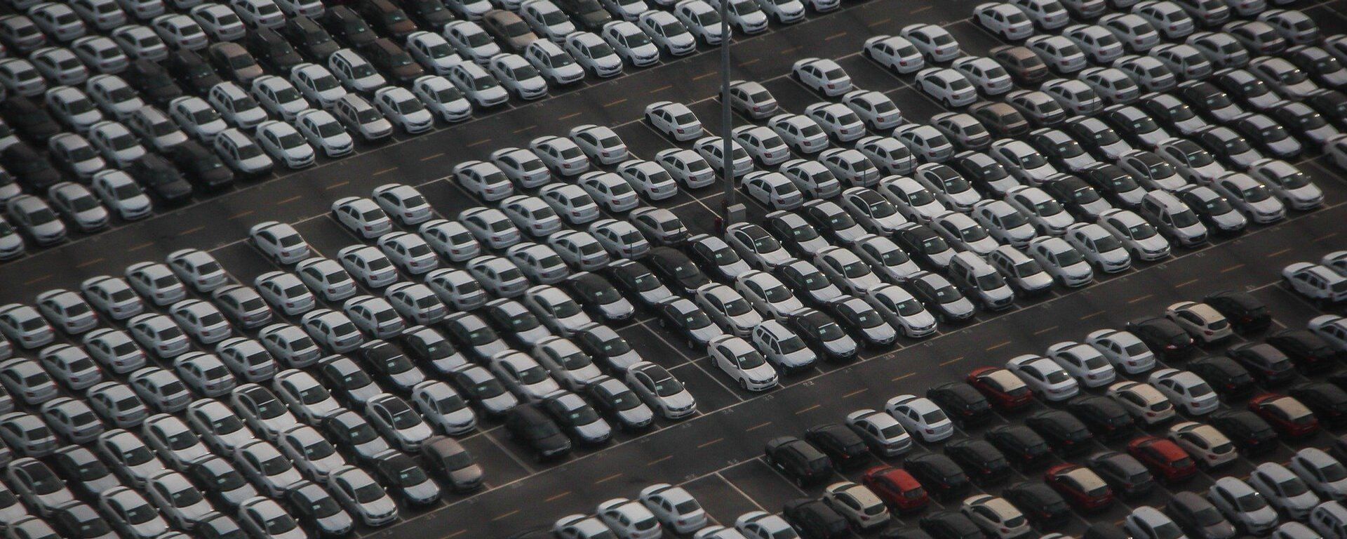 ساحة انتظار سيارات - سبوتنيك عربي, 1920, 01.08.2025