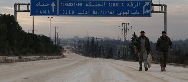 بدء تأهيل طريق (حلب دمشق) الدولي بعد تحريره بدء تأهيل طريق (حلب دمشق) الدولي بعد تحريره - سبوتنيك عربي