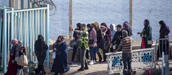 معبر مدينة سبتة مع المغرب  - سبوتنيك عربي