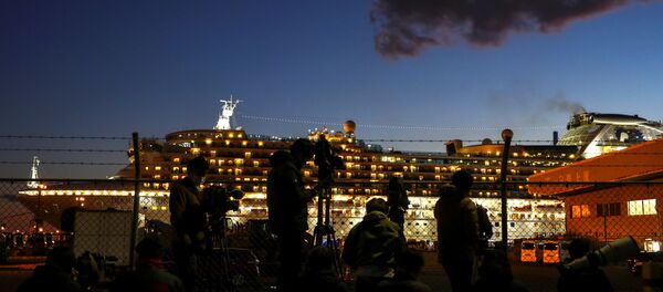 السفينة السياحية دايموند برنسيس الموبوءة بفيروس كورونا في اليابان - سبوتنيك عربي