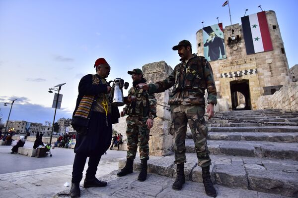 الحكومة السورية تجتمع بحلب.. الخليل: العاصمة الصناعية والتجارية ستحظى بحصة دعم كبيرة - سبوتنيك عربي