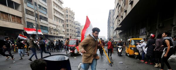 احتجاجات كبيرة في العاصمة العراقية بغداد - سبوتنيك عربي