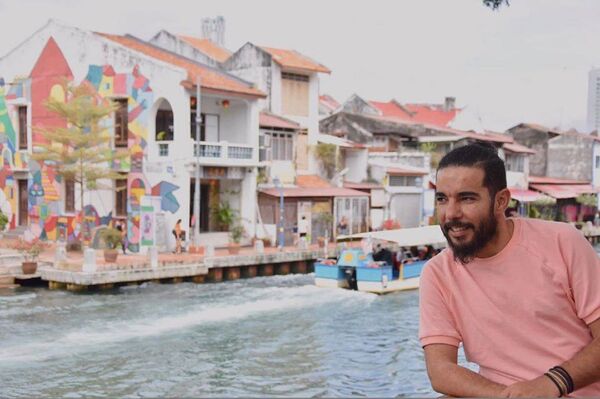 صحفي تونسي يترك مهنته ليصبح رحالة يجوب العالم - سبوتنيك عربي