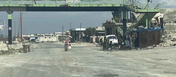 طريق إم 5، دمشق - حلب، مدينة معرة النعمان بعد تحريرها من قبل قوات الجيش العربي السوري، سوريا، 29 فبراير 2020 طريق إم 5، دمشق - حلب، مدينة معرة النعمان بعد تحريرها من قبل قوات الجيش العربي السوري، سوريا، 29 فبراير 2020 - سبوتنيك عربي