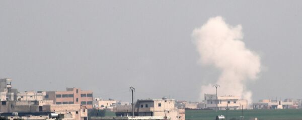 قصف جوي في مدينة إدلب في سوريا - سبوتنيك عربي