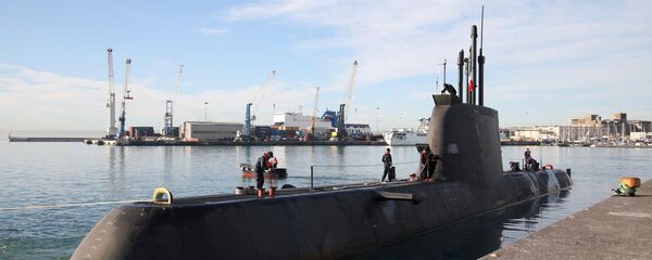 غواصة إيطالية مشاركة في مناورات ديناميك مانتا 20 في البحر المتوسط الخاصة بمقاومة الغواصات بمشاركة 9 دول من حلف الناتو - سبوتنيك عربي