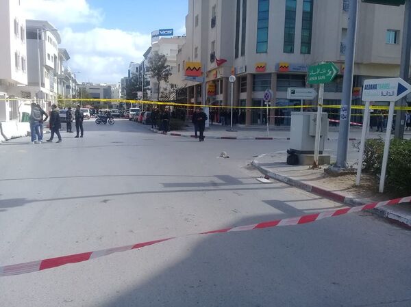 تفجير انتحاري قرب السفارة الأمريكية في تونس - سبوتنيك عربي