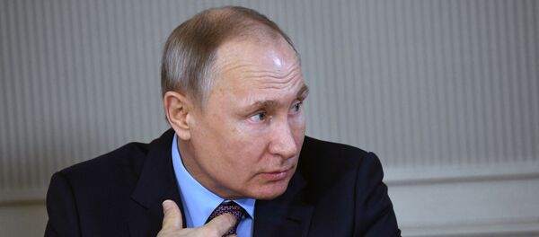 فلاديمير بوتين خلال زيارته مدينة إيفانوفو - سبوتنيك عربي