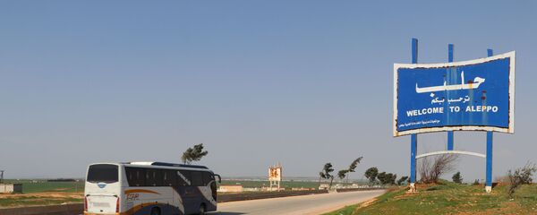 الهدوء وعودة الحياة إلى طريق حلب - دمشق الدولي إم-5 - سبوتنيك عربي