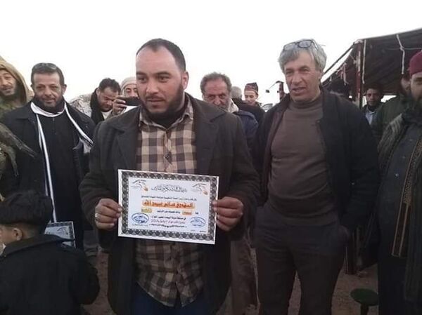 صقارون ليبيون يروون لـ سبوتنيك أسرار صيد الطيور الجارحة وتربيتها - سبوتنيك عربي