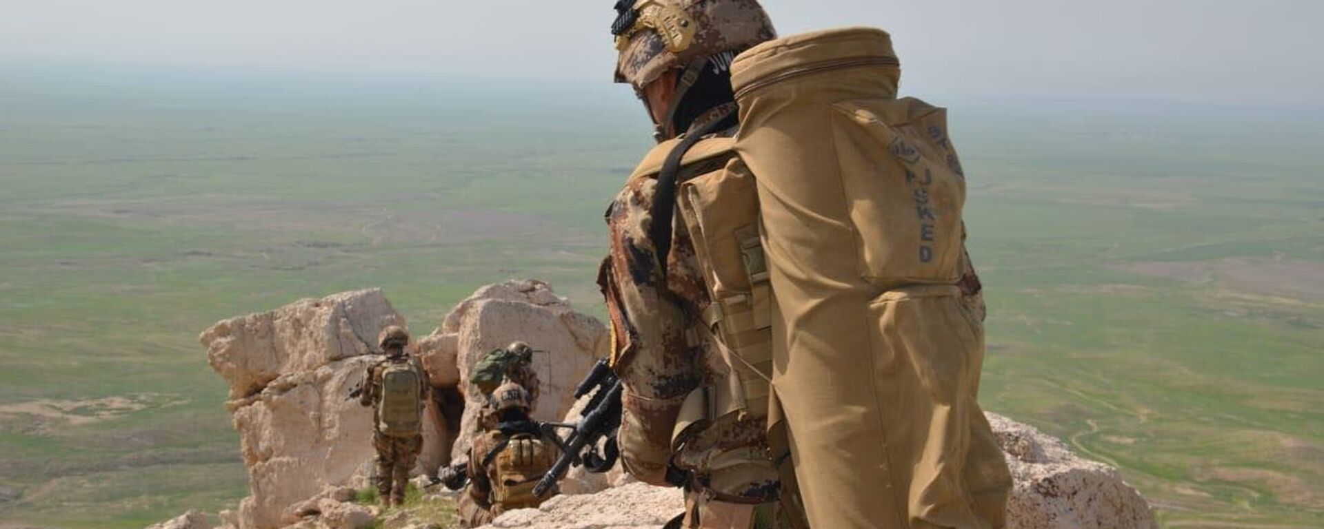 القوات العراقية تنفذ إنزالا بمشاركة التحالف الدولي وتقتل 25 إرهابيا - سبوتنيك عربي, 1920, 08.02.2021