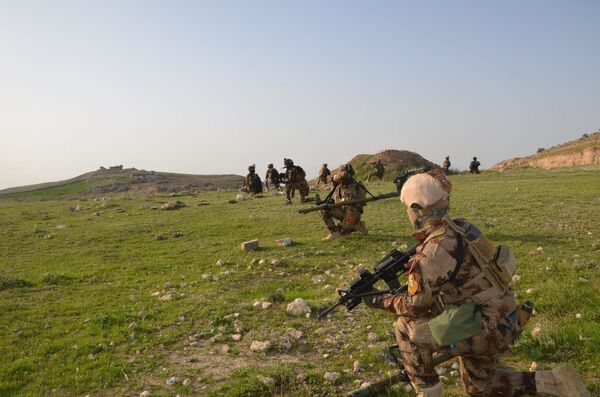 القوات العراقية تنفذ إنزالا بمشاركة التحالف الدولي وتقتل 25 إرهابيا... صور - سبوتنيك عربي