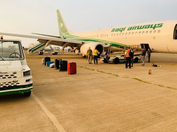 بالصور... تفاصيل إخلاء طائرة عراقية في مطار بغداد بسبب قنبلة - سبوتنيك عربي