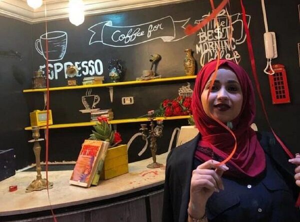 في أكبر حي شعبي بتونس... شابة تفتتح مقهى للنساء فقط - سبوتنيك عربي