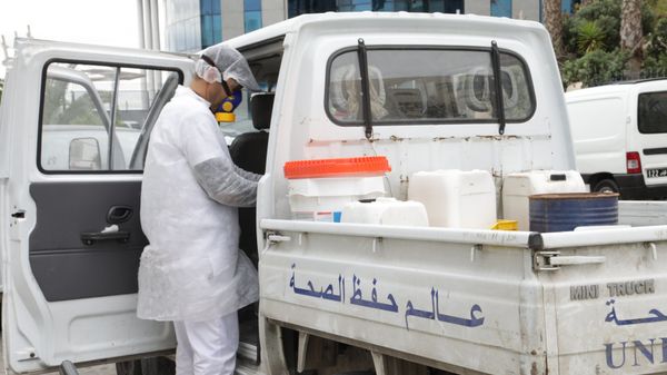 فيروس كورونا يغير عادات التونسيين ويقلب نمط حياتهم اليومية فيروس كورونا يغير عادات التونسيين ويقلب نمط حياتهم اليومية - سبوتنيك عربي