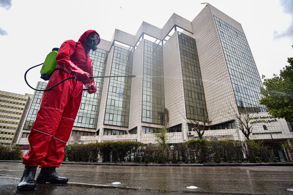 سوريا: الحكومة تبدأ حملة تعقيم واسعة للشوراع والأماكن العامة... صور وفيديو - سبوتنيك عربي