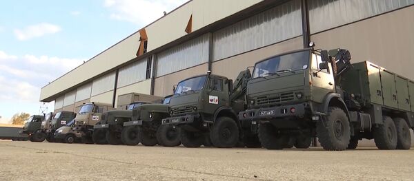  قافلة الأخصائيين العسكريين الروس في إيطاليا - سبوتنيك عربي