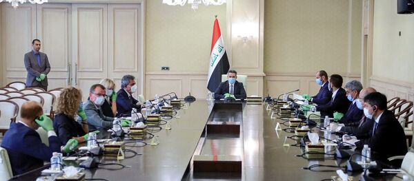 رئيس الوزراء العراقي المكلف عدنان الزرفي، في اجتماع مع سفراء دول الاتحاد الأوربي - سبوتنيك عربي