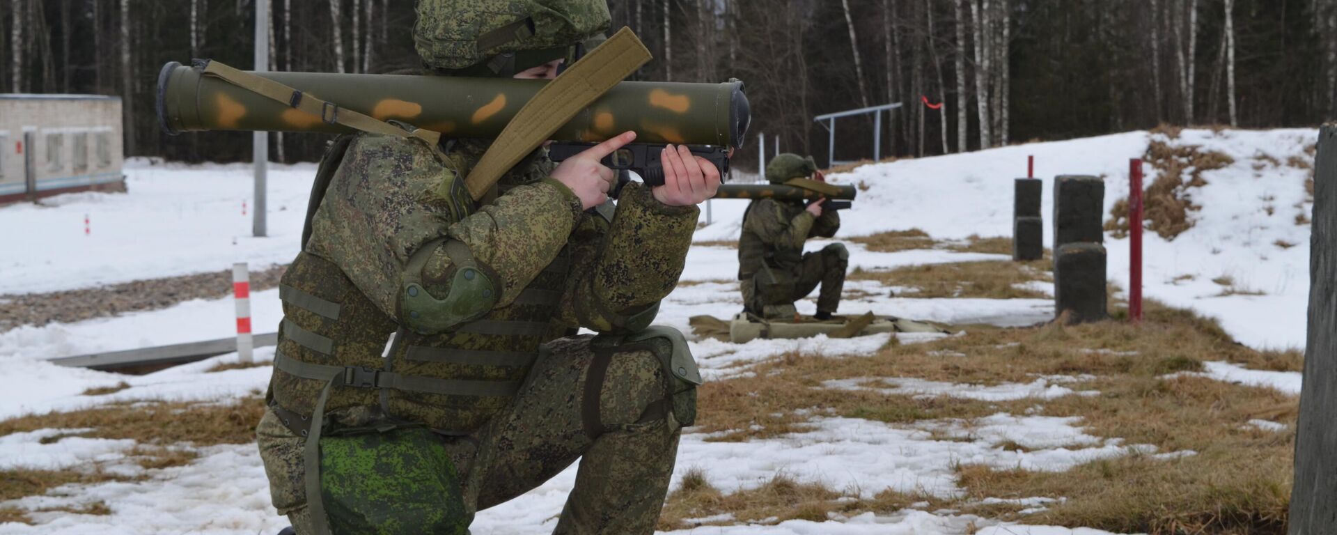 طالبات قوات الحماية من الإشعاع الكيميائي والبيولوجي التابعة للقوات المسلحة الروسية - سبوتنيك عربي, 1920, 18.07.2023