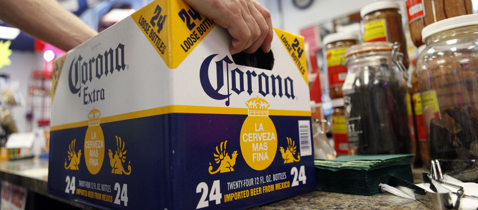 بيرة كورونا  - سبوتنيك عربي, 1920, 04.02.2021