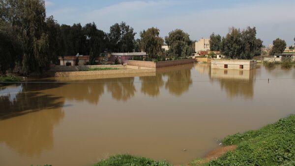 الأنهار والسدود في الحسكة جراء التعطيل الأمريكي لمشاريع المياه الاستراتيجية الأنهار والسدود في الحسكة جراء التعطيل الأمريكي لمشاريع المياه الاستراتيجية - سبوتنيك عربي