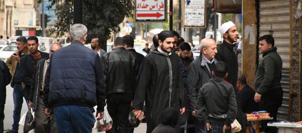 الحلبيون في زمن كورونا، حلب، سوريا - سبوتنيك عربي