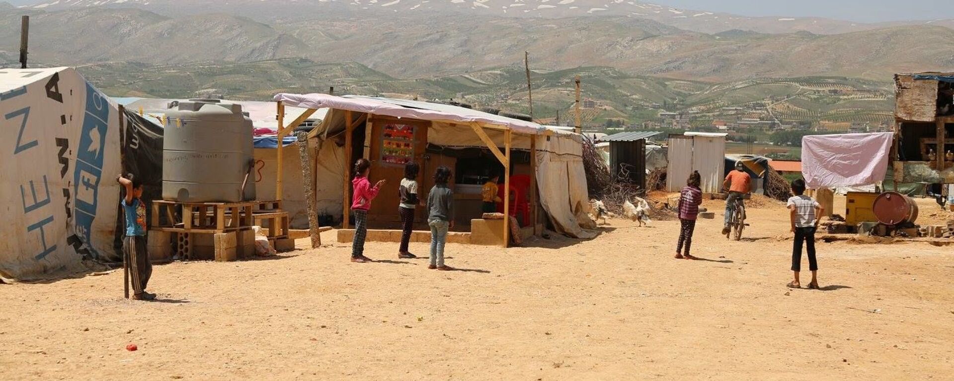 مخيم لاجئين في لبنان - سبوتنيك عربي, 1920, 04.10.2023