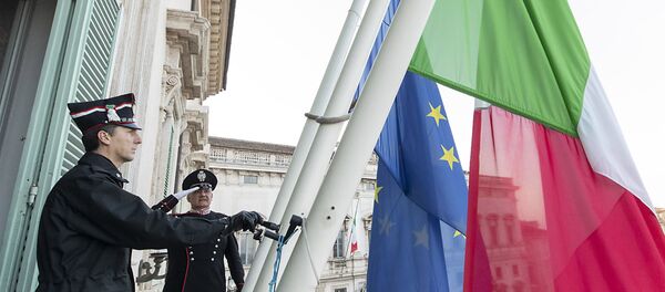 العلمين الإيطالي والأوروبي - سبوتنيك عربي